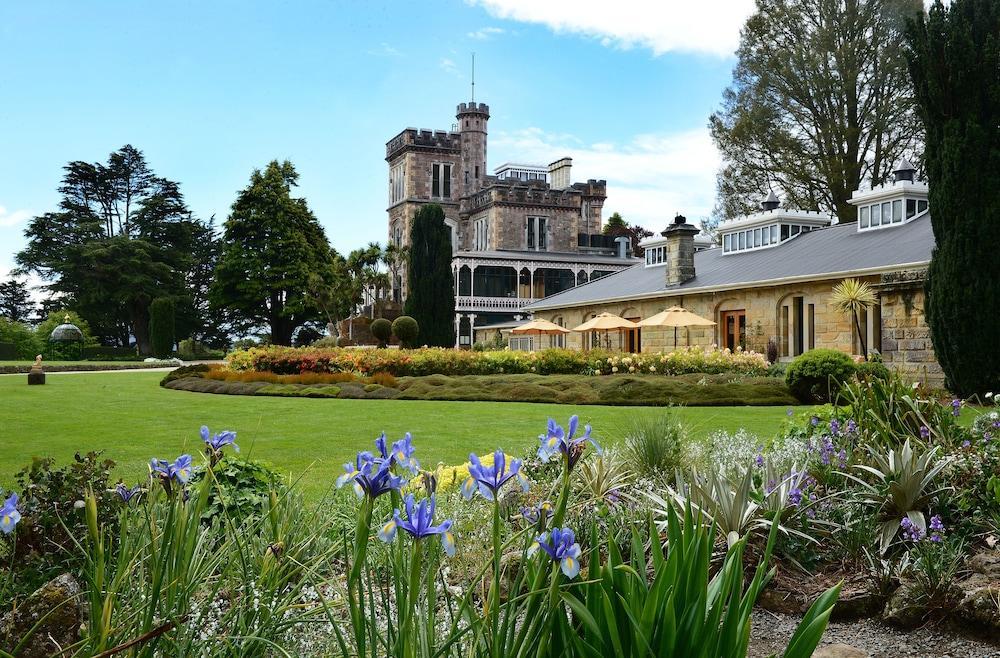 Larnach Lodge & Stable Stay Dunedin Exterior foto