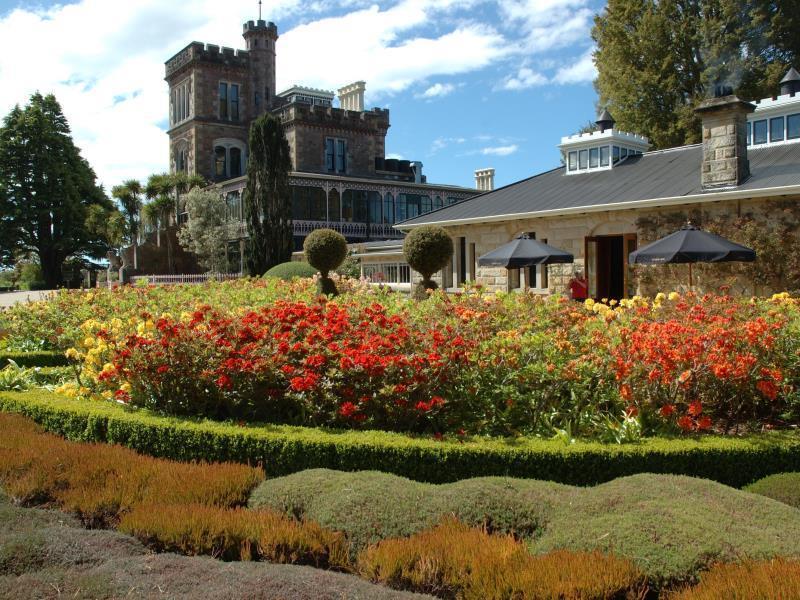 Larnach Lodge & Stable Stay Dunedin Exterior foto